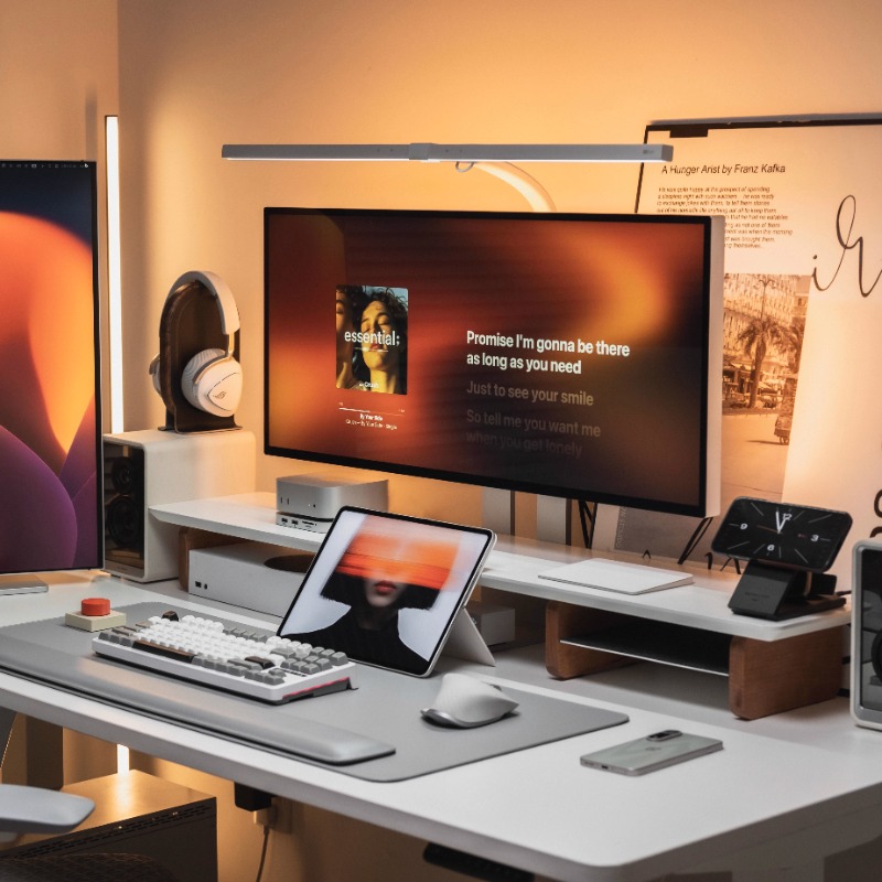 Desk Setup Laptop And Monitor - Rak Monitor Komputer Organizer Rak Meja