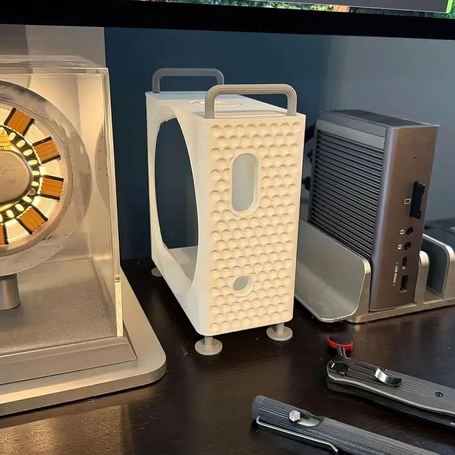 Casing komputer dudukan vertik - Vertical Laptop Stand ulasan dan harga